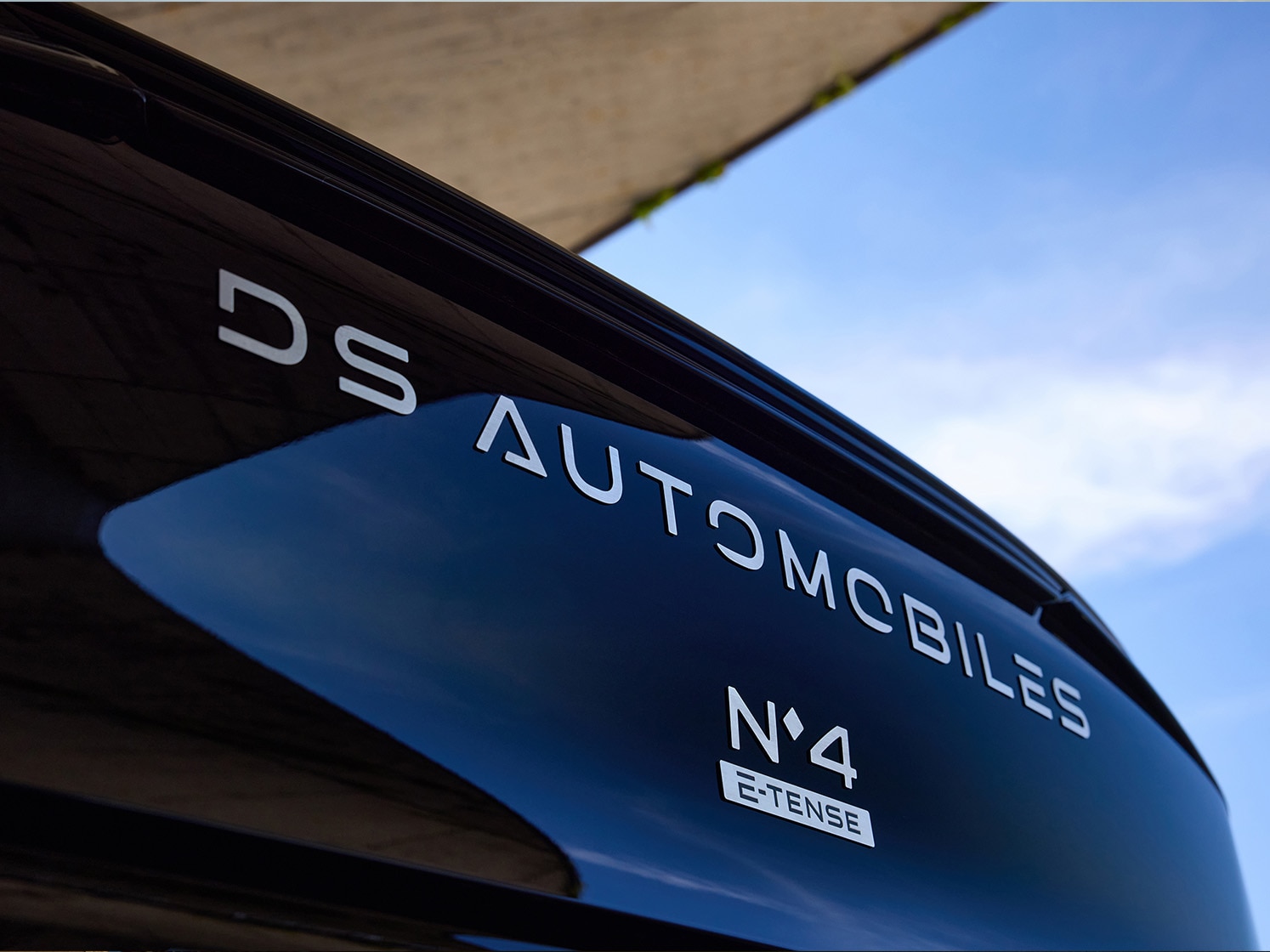 DS N°4 silhouette sublime